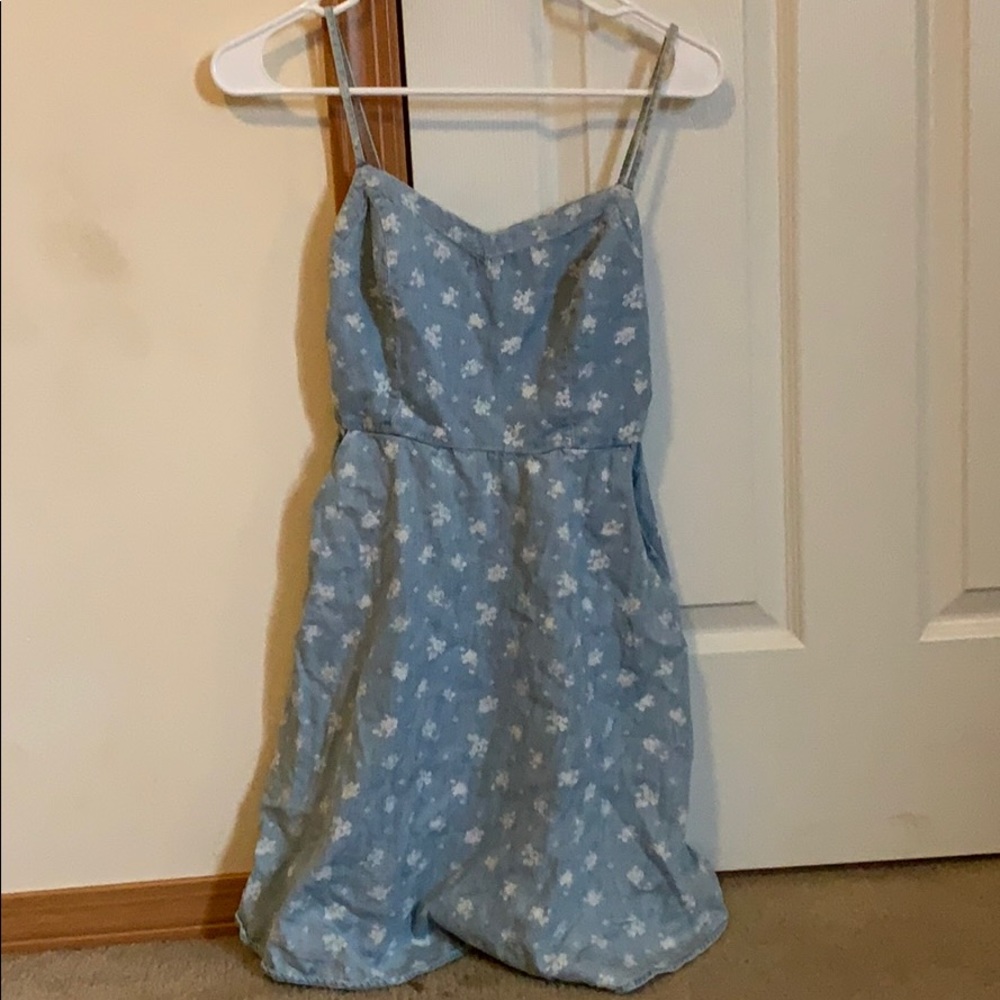 Dress with pockets